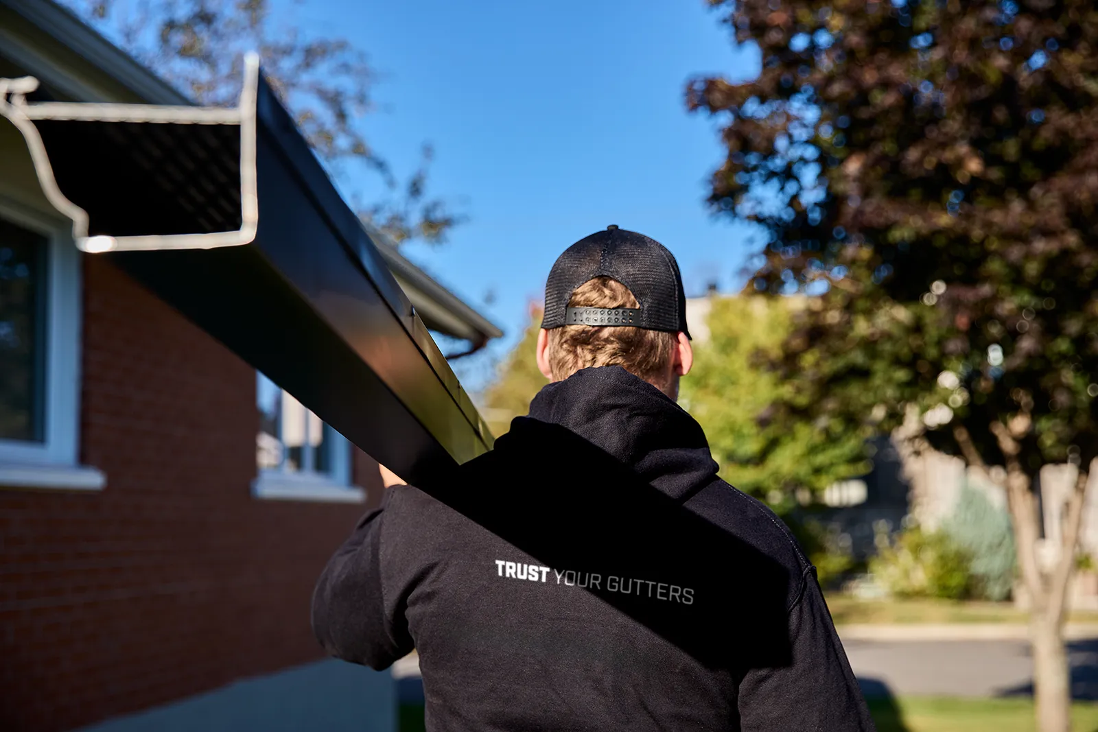 Installation de gouttières par Gouttières Design — Boisbriand et les environs